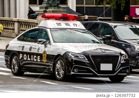 警視庁パトカー クラウン 警視庁パトカー クラウン 126307732