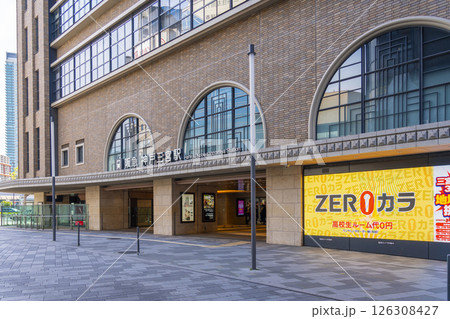 神戸三宮阪急ビル 駅コンコース(東側)出入口 神戸三宮阪急ビル 駅コンコース(東側)出入口 126308427