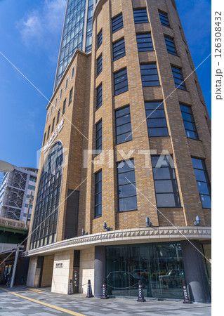 神戸三宮阪急ビル 126308432