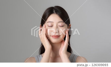 女性　ビューティー　スキンケア	 126309093