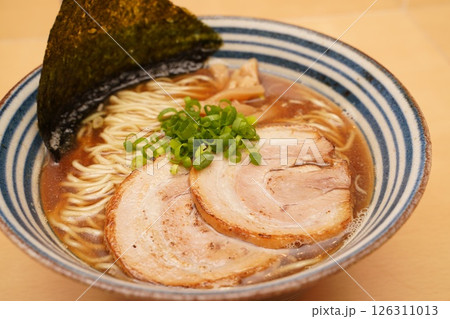 シンプルなラーメン シンプルなラーメン 126311013
