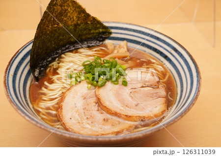 シンプルなラーメン シンプルなラーメン 126311039