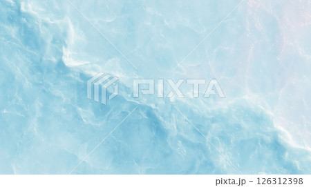 透き通る淡い水面のテクスチャ　清涼感ある背景素材 126312398