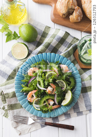 ゴーヤと海老のサラダ 126312703