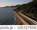 海沿いを走る特急くろしお 126327608