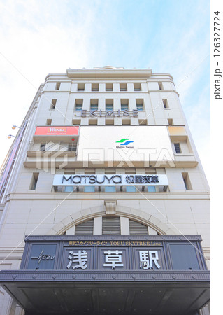 東京都台東区、東武浅草駅の風景 126327724