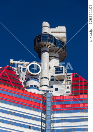The Lilla Bommen building called Lipstick at harbor on Gota river bank, Gothenburg, Sweden, sunny day 126331103