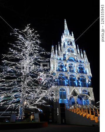 夜景とイルミネーション 夜景とイルミネーション 126335943