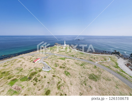 空撮「青森県」本州最北端 尻屋崎灯台の風景 下北半島 空撮「青森県」本州最北端 尻屋崎灯台の風景 下北半島 126338678