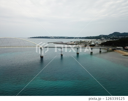 沖縄　本部　瀬底大橋　北部　okinawa 126339125