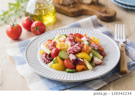 蛸と夏野菜のマリネ 蛸と夏野菜のマリネ 126342234