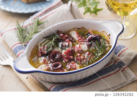 たこのハーブバター焼き 126342282