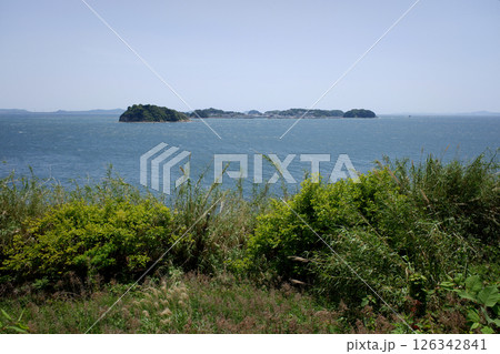 愛知県 日間賀島より篠島を望む 愛知県 日間賀島より篠島を望む 126342841