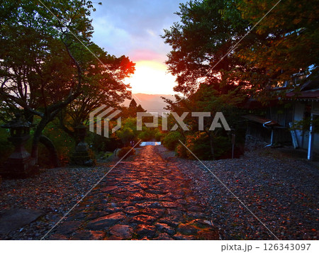 福岡県添田町の人気観光スポット英彦山の光の道 福岡県添田町の人気観光スポット英彦山の光の道 126343097