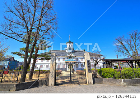 《長野県》松本市 旧開智学校 《長野県》松本市 旧開智学校 126344115