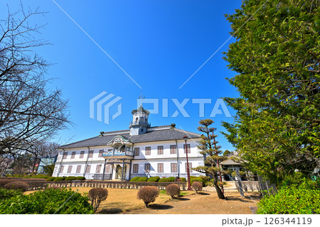 《長野県》松本市　旧開智学校 126344119