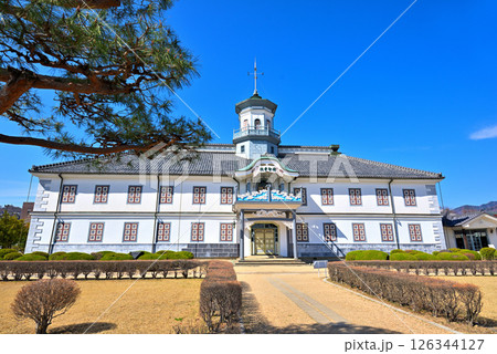 《長野県》松本市　旧開智学校 126344127