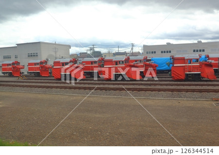旭川車両基地のラッセル車群（北海道旭川市） 126344514