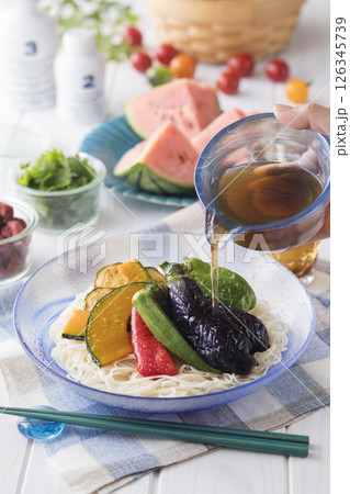 夏野菜そうめん 夏野菜そうめん 126345739