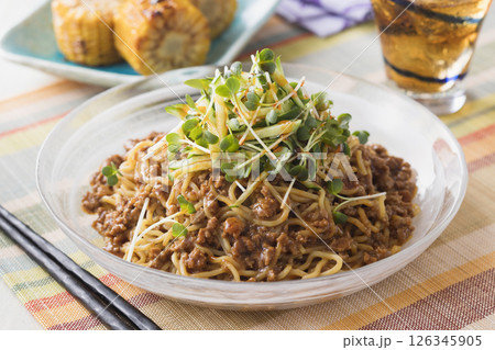 冷やし担々麺 126345905