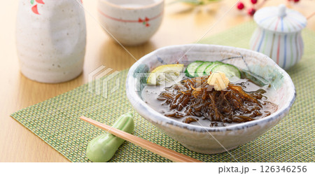 もずく酢 126346256