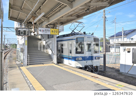 鉄道　私鉄：東武伊勢崎線　850型853F　韮川駅 126347610