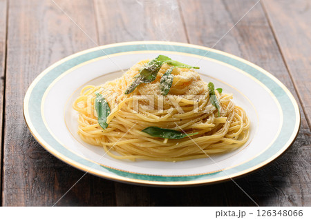 セージバターのパスタ （ バターとセージのパスタ ） 126348066