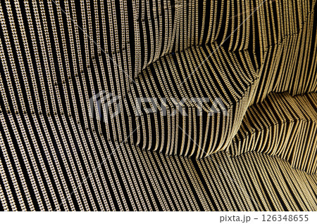 JR加賀温泉駅構内にある加賀工業精密部品を使った壁面装飾展示物 126348655