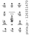 女子中学生のポーズ集（グレースケール） 126351470