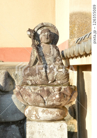 石仏(塩船寺 山門脇/東京都青梅市塩船120) 石仏(塩船寺 山門脇/東京都青梅市塩船120) 126355089