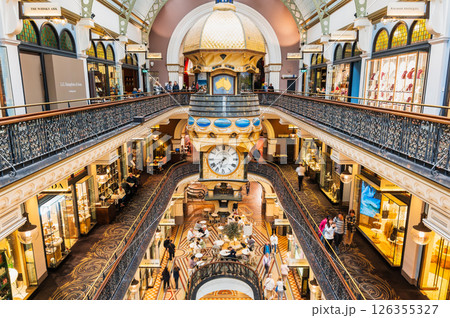 シドニー　世界で最も美しいショッピングモール　クイーン・ヴィクトリア・ビルディング 126355327