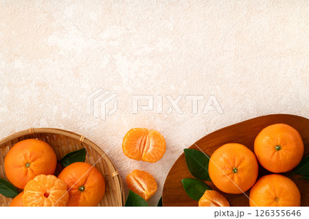 オレンジ色 オレンジ 橙 126355646