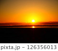 年明けの初日の出 126356013