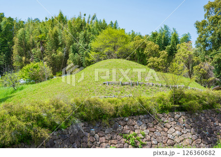 奈良県明日香村　マルコ山古墳 126360682