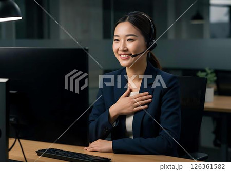 Asian Businesswoman in Headset, Customer Service 126361582