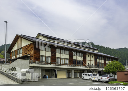 美甘 真庭市美甘振興局 岡山県真庭市 美甘 真庭市美甘振興局 岡山県真庭市 126363797