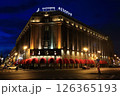 サンクトペテルブルグ 　夜のアストリヤホテル 126365193