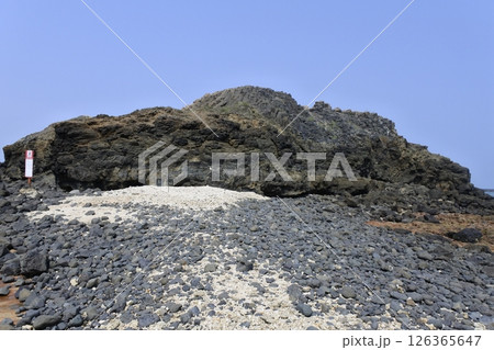 台湾・澎湖の奎壁山摩西分海 126365647