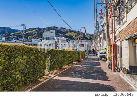 伊東市にある伊東駅周辺の風景(静岡県) 126366645