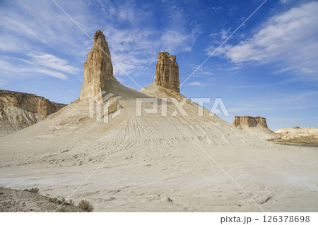 カザフスタン・マンギスタウ ボスジラ渓谷の奇岩 / Bozjyra, Kazakhstan カザフスタン・マンギスタウ ボスジラ渓谷の奇岩 / Bozjyra, Kazakhstan 126378698