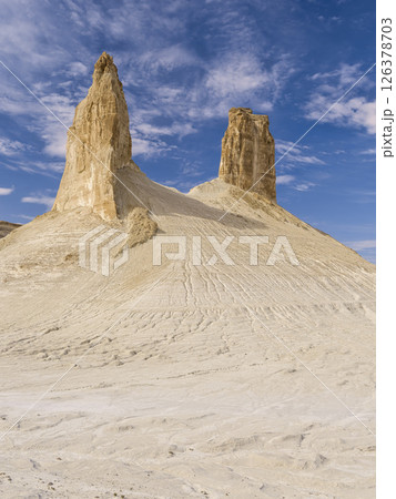カザフスタン・マンギスタウ ボスジラ渓谷の奇岩 / Bozjyra, Kazakhstan 126378703