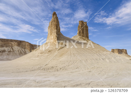 カザフスタン・マンギスタウ ボズジラ渓谷の奇岩 / Bozjyra, Kazakhstan 126378709