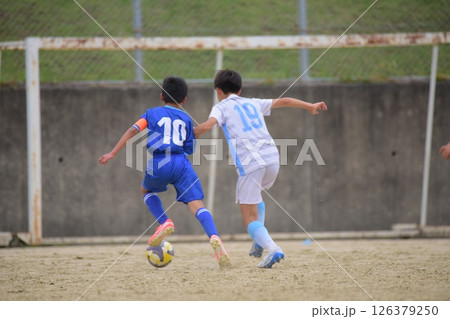サッカー試合、小学生 サッカー試合、小学生 126379250