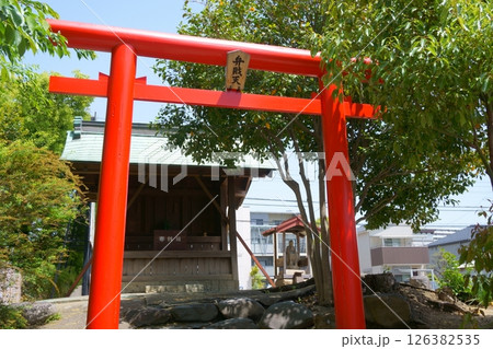 荒子観音　境内社　弁財天　尾張四観音 126382535