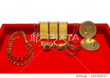 金　ジュエリー　宝石　買取　ビジネス 126382617