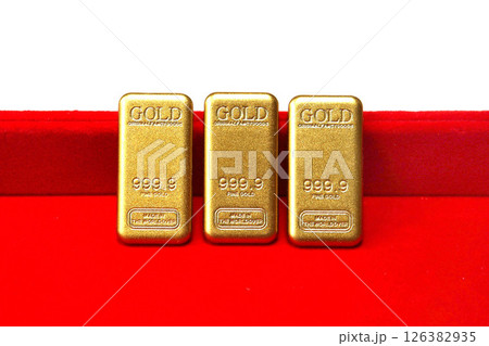 金　投資　ビジネス　貯蓄　資産 126382935