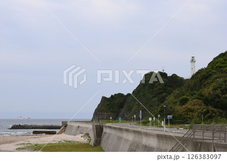福島　いわき　塩屋埼灯台とさんふらわあ 126383097