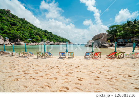 Beach and beach chairs for relaxing on Nang Yuan Island Beach and beach chairs for relaxing on Nang Yuan Island 126383210