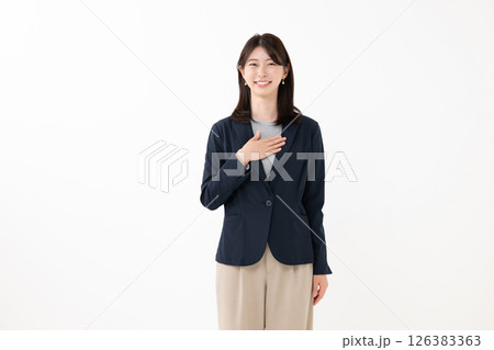 笑顔のビジネスウーマン 笑顔のビジネスウーマン 126383363