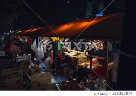 夏祭りの夜店 夏祭りの夜店 126383874